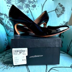 Fluevog Desmond heels PatBlack leather-size 8.5 exceptional worn condition !